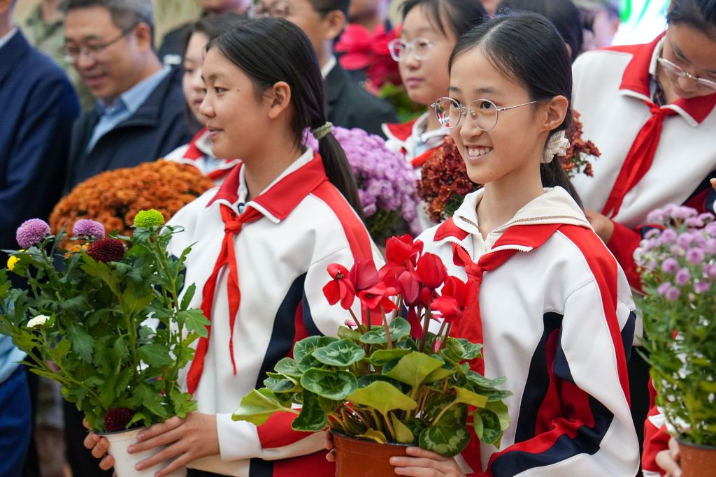 长安街国庆繁花,走入市民家