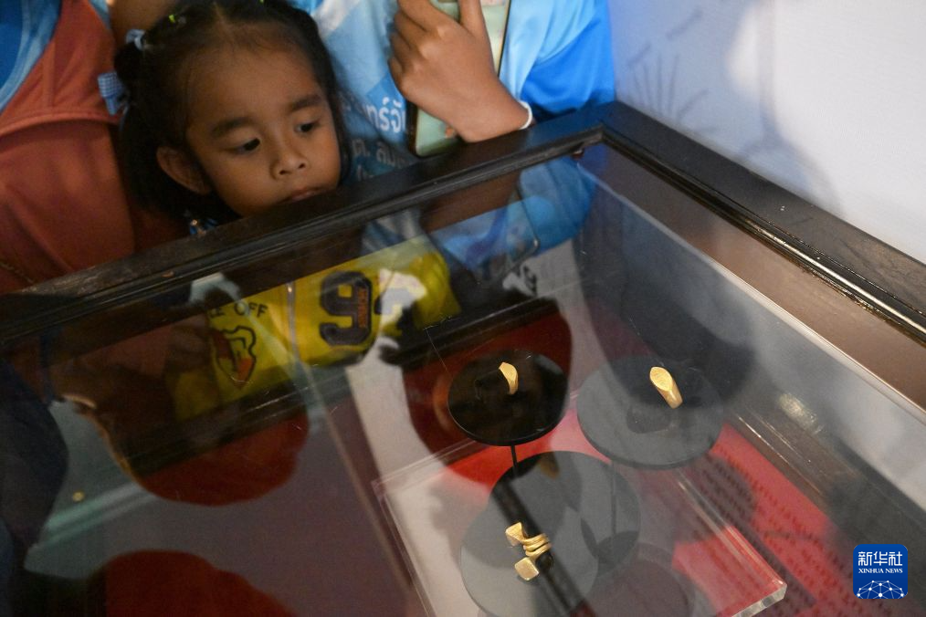 泰国碧武里府：敦亚通古代遗址出土文物展