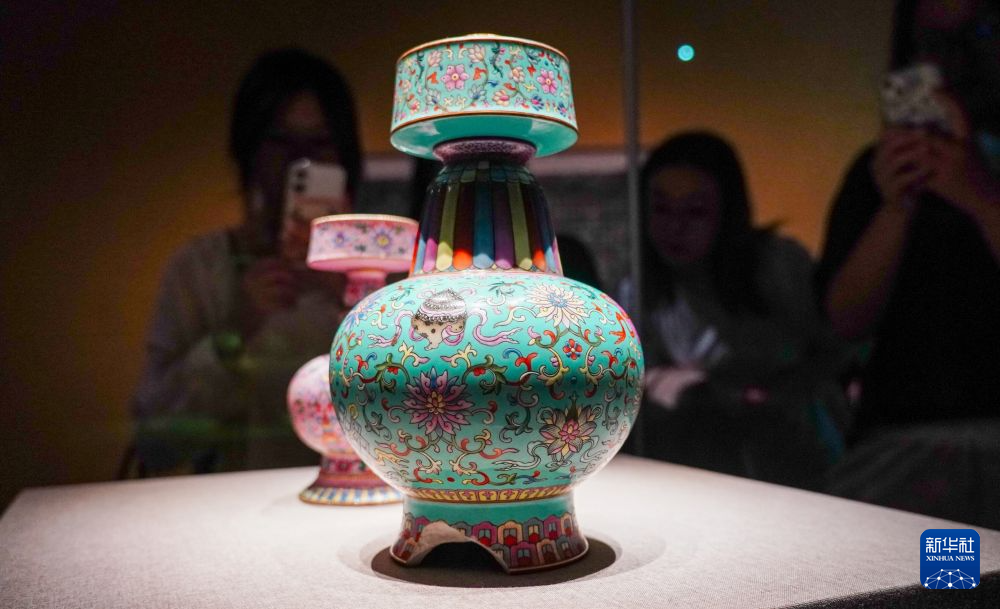 山东博物馆举办“泰山：东方岱宗 万物始生”展